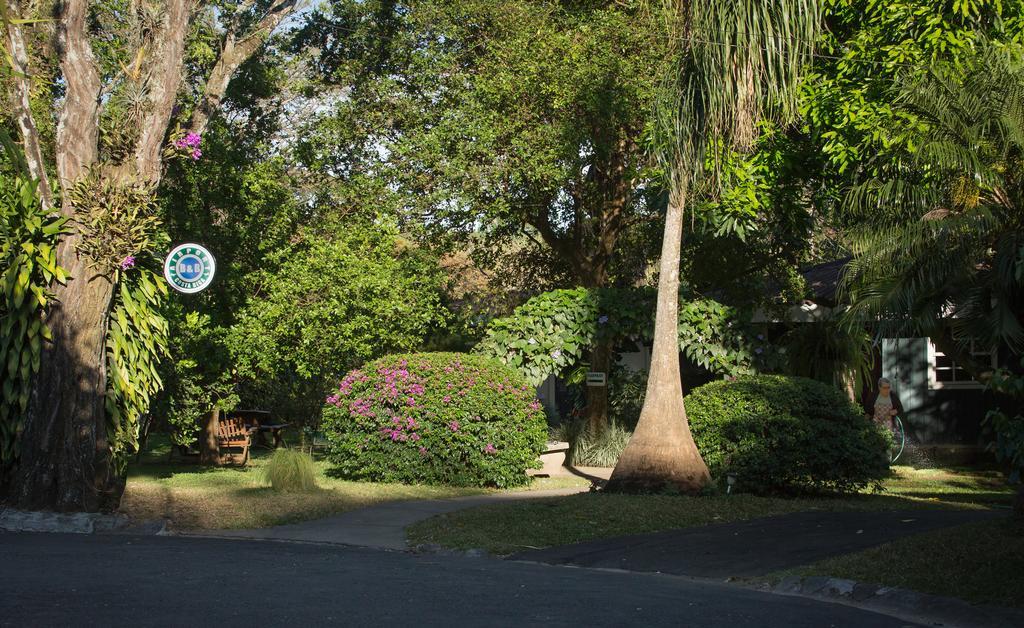 Airport Costa Rica B&B Río Segundo Exterior foto